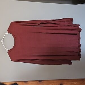 Womens long sleeve tee
